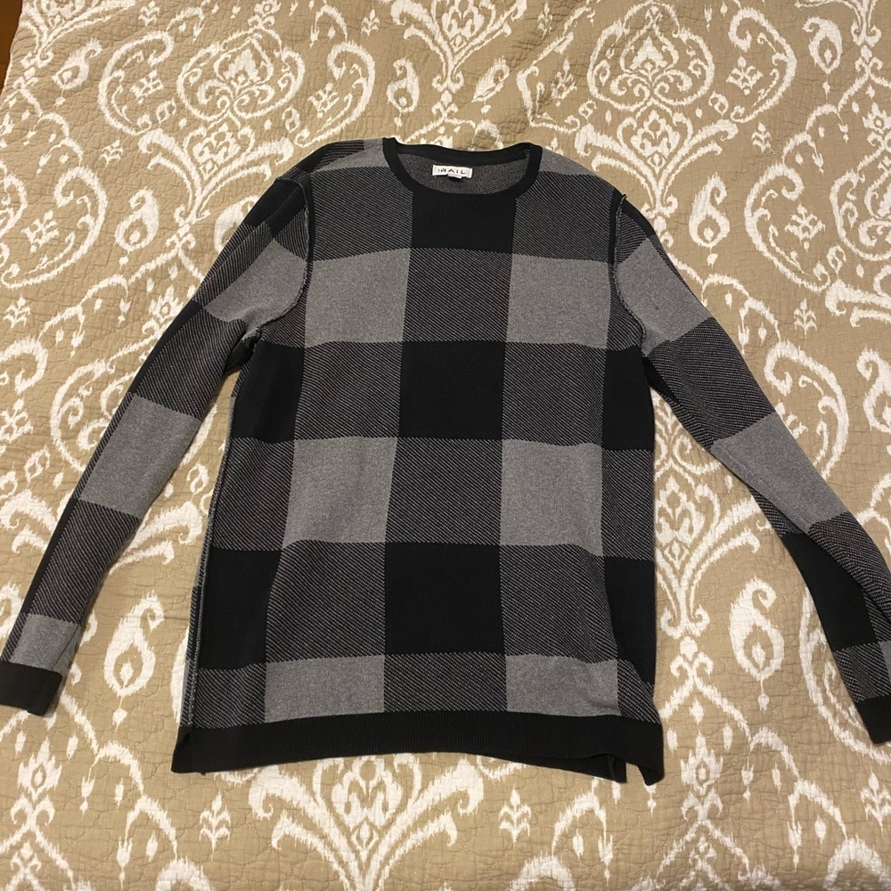 Never worn sweater from Nordstrom. Great for late fall and work.